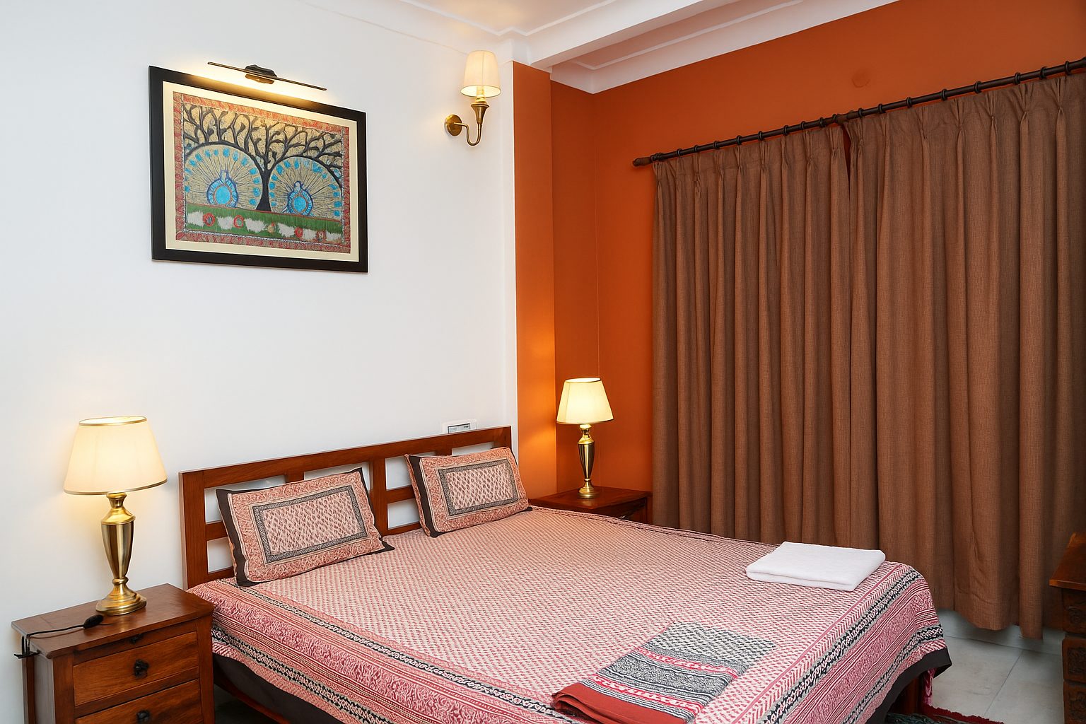 Peacock (en-suite double room)